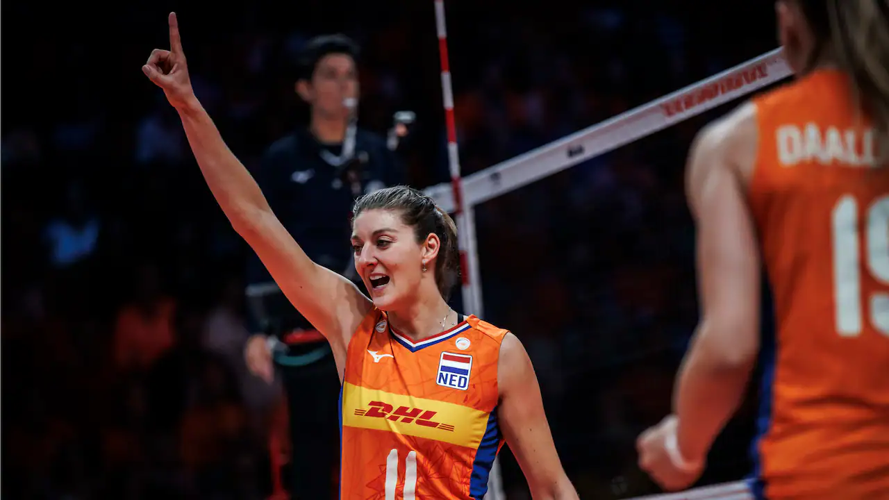 Hollandalı Smaçör Anne Buijs, Milli Takıma Geri Dönüyor1