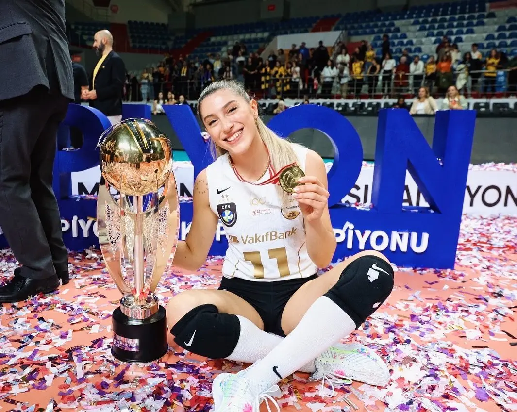 İdil Naz Başcan Gelecek Sezonda Zeren Spor'da2
