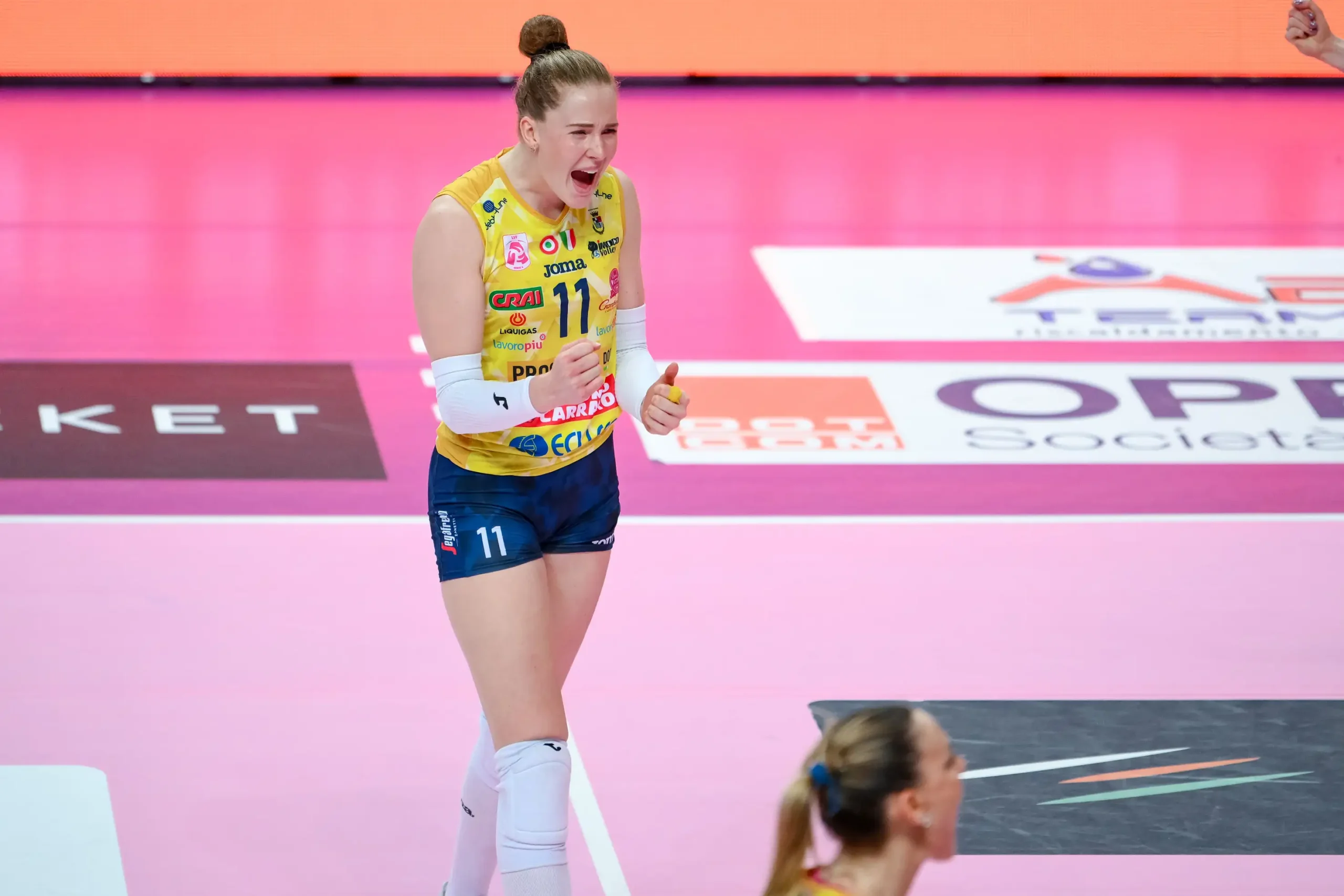 Isabelle Haak İtalya ve Sultanlar Ligi'ni Karşılaştırdı2