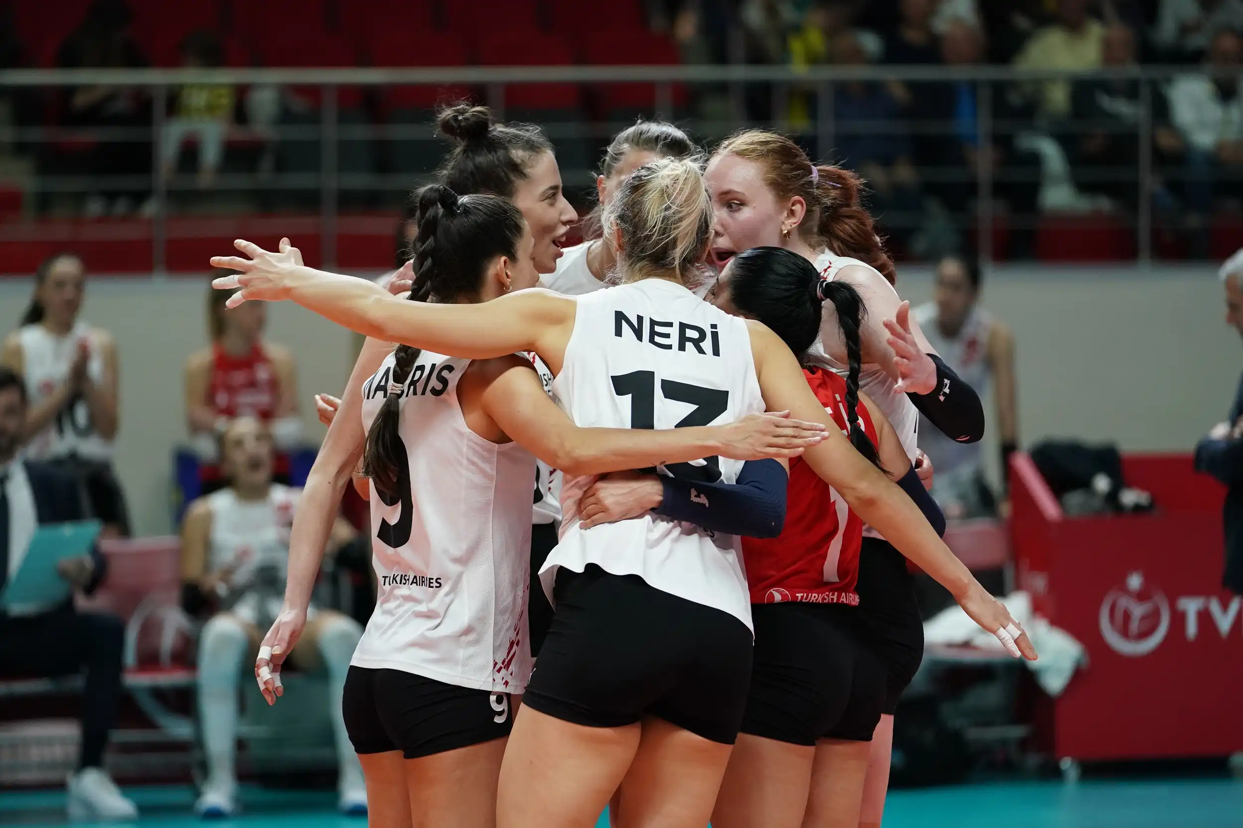 Türk Hava Yolları Play-Off 3-4 Serisinde VakıfBank'ı Konuk Edecek1