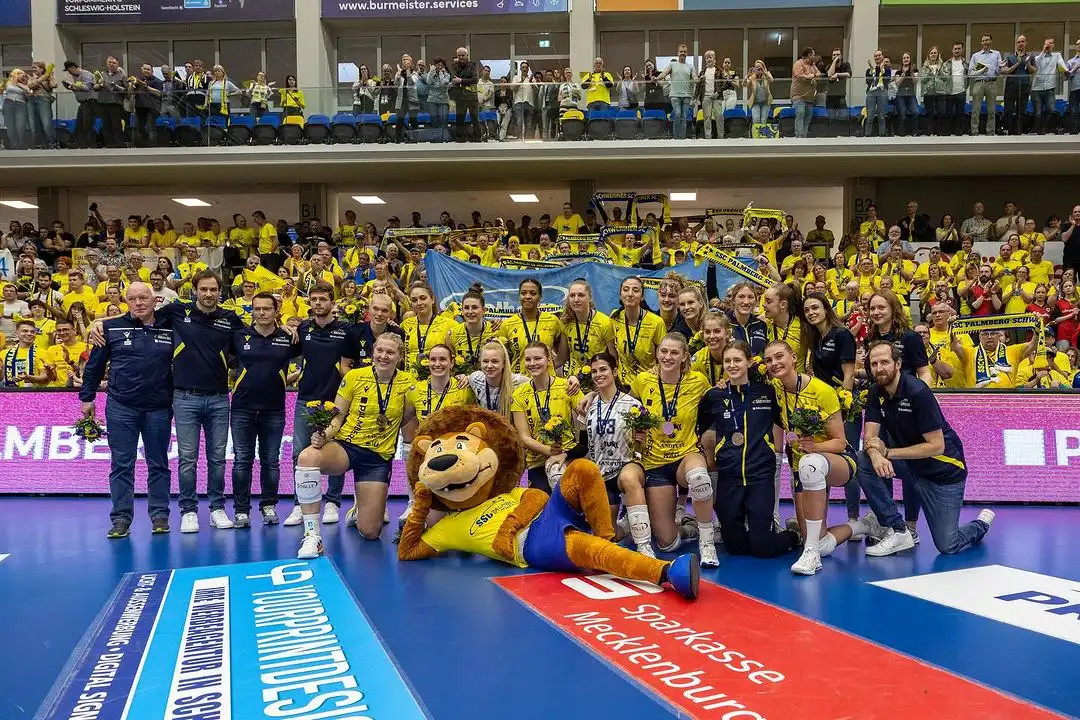 Tutku Burcu Yüzgenç Schwerin'e Veda Etti1