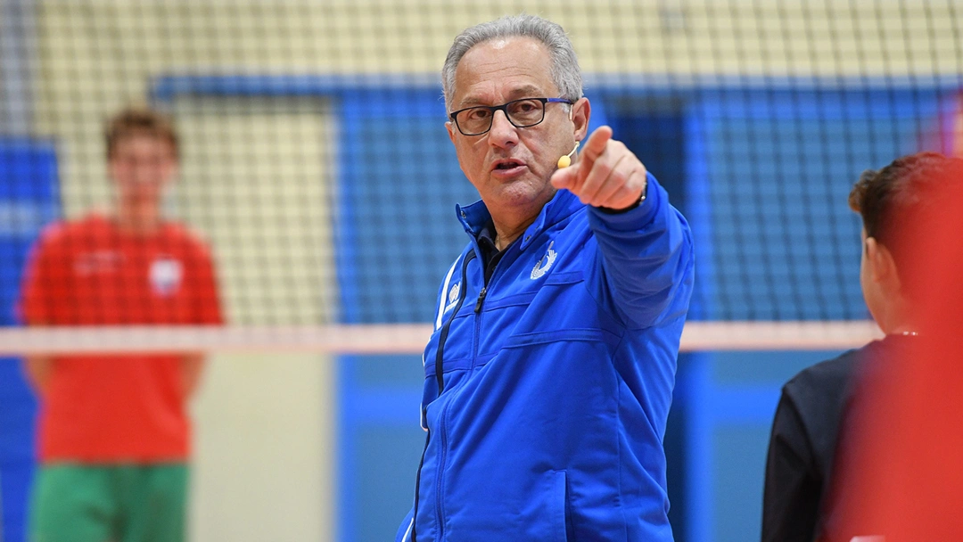 İtalya Başantrenörü Julio Velasco Koç değiştiğinde, kaptan da değişir2