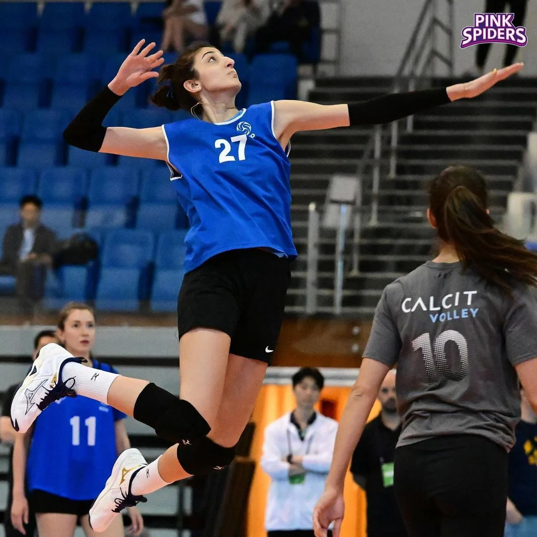 Tutku Burcu Yüzgenç Heungkuk Life Pink Spiders'ta1