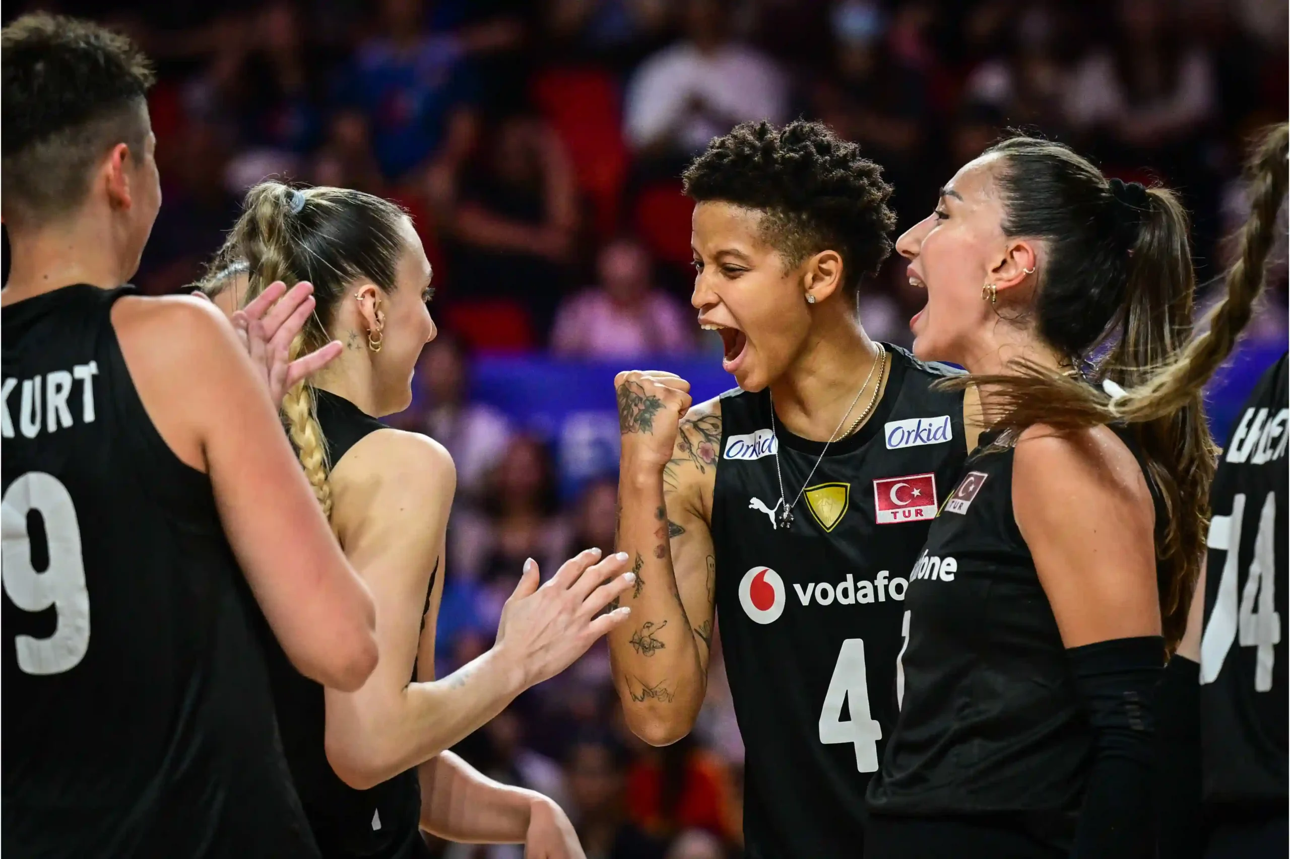 Filenin Sultanları VNL 2024'te 3. Haftaya Galibiyetle Başladı24