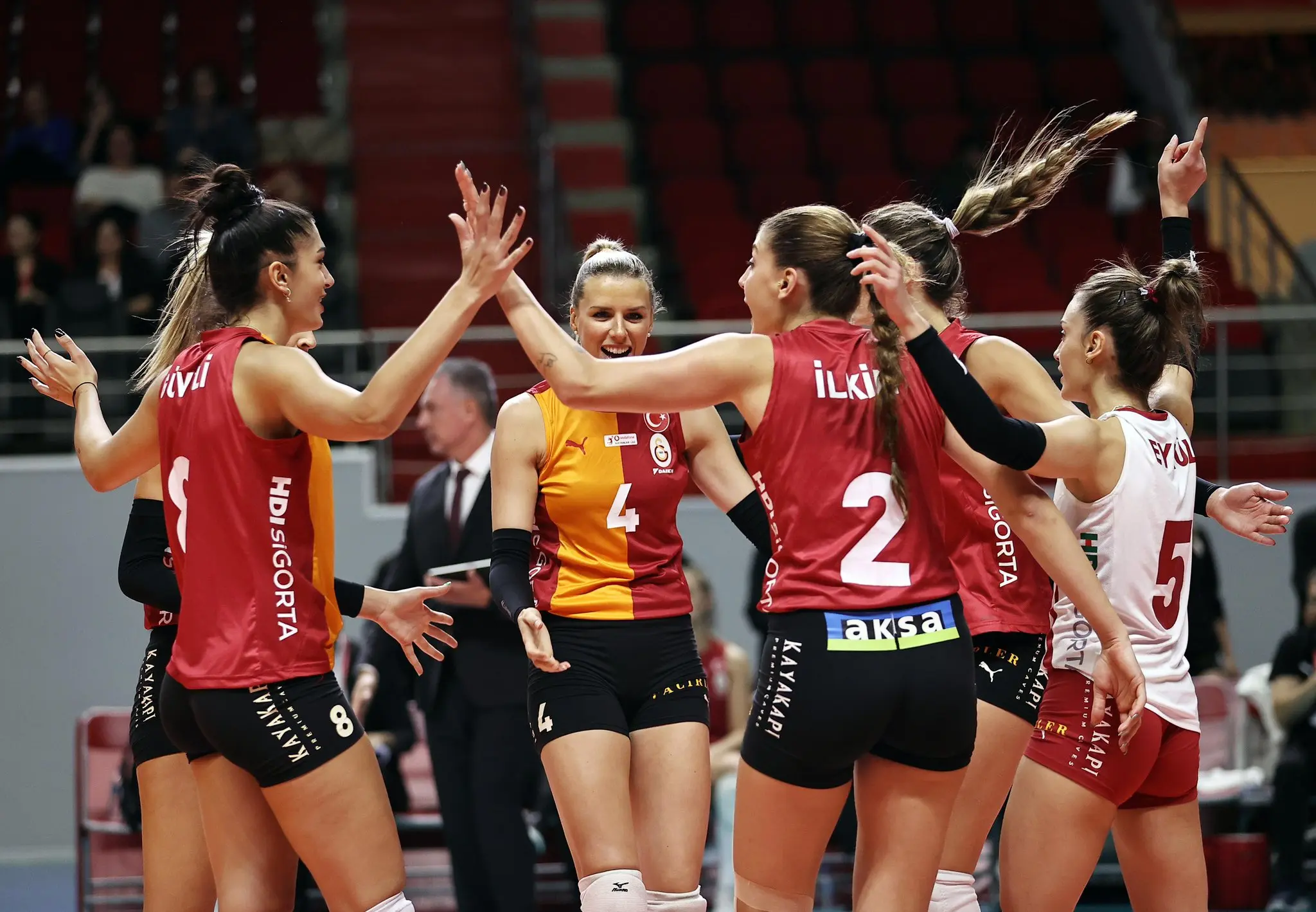 Galatasaray, Zeren Spor'a Set Vermedi1