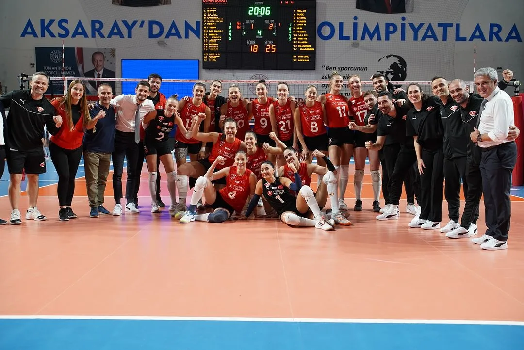 Türk Hava Yolları, Kuzeyboru'yu 3-1 Mağlup Etti2