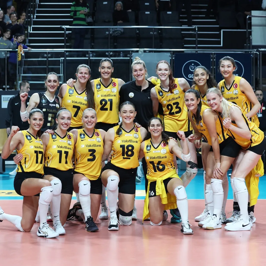 VakıfBank, Galatasaray'a Set Vermedi1